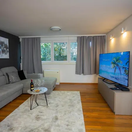 Apartman Lastavica 斯普利特